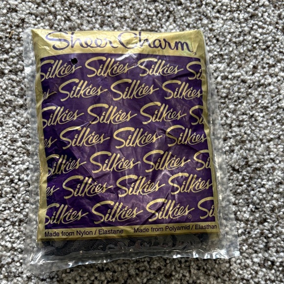 Silkies Sheer Charm Pantyhose in Purple and Gold - Picture 1 of 4